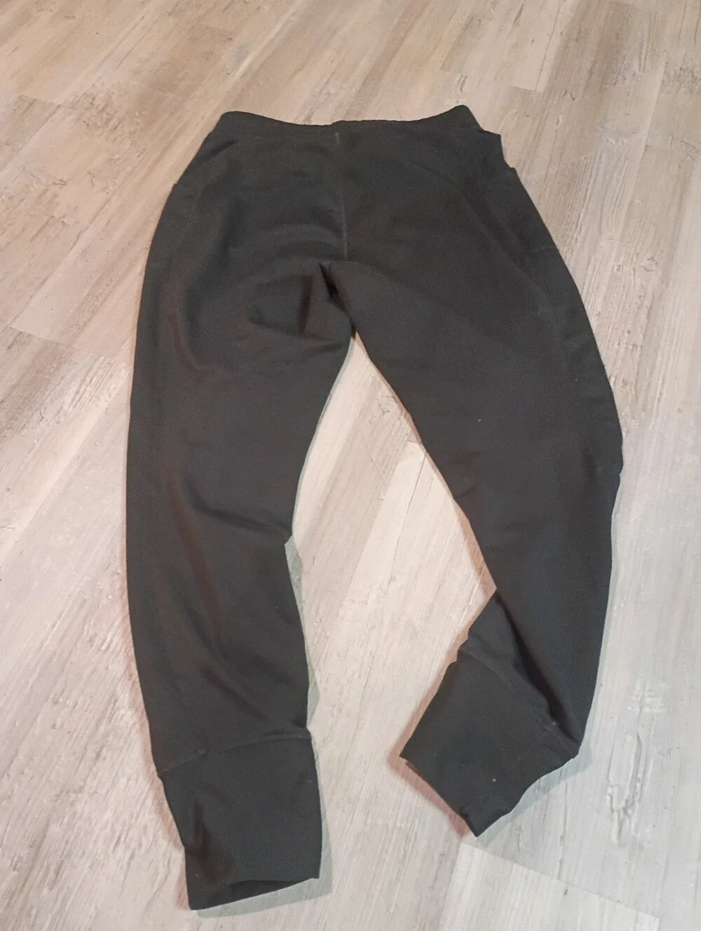 Fabletics - Picture 3 of 5